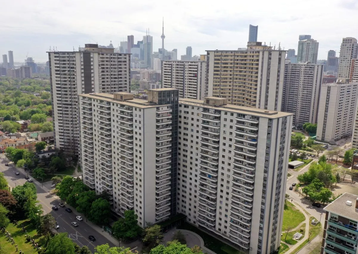 Multifamily and Apartment Complex Roofing